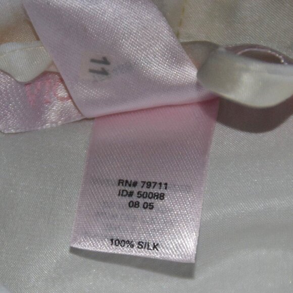 Rare Vintage 2005 Victoria’s Secret 100% Silk Robe IVORY XS SMALL Full Length - Picture 5 of 11